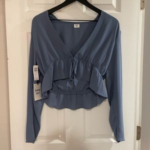 NWT Aritzia Sunday best tie top